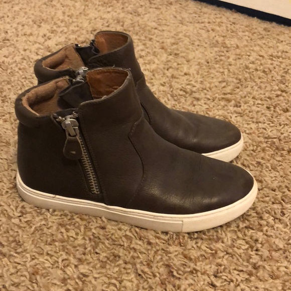 gentle souls slip on sneakers